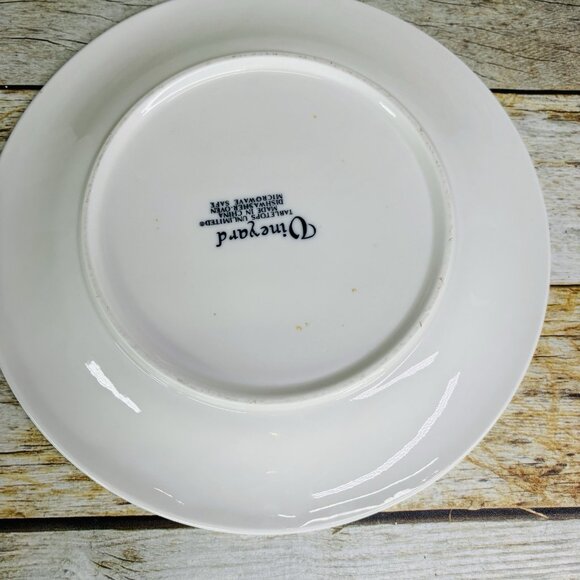 Tabletops VINEYARD Embossed Grape Vines Ceramic Oven Safe Dinner Plates Set of 5 - Picture 5 of 16